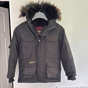 Kids J. Whistler Canada Black Down Winter Jacket with Fur Hood size 4 unisex